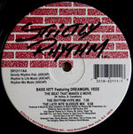 Bass Hitt* Featuring Dreamgirl Veee : The Beat That Makes U Move / U.K. One Day (12")