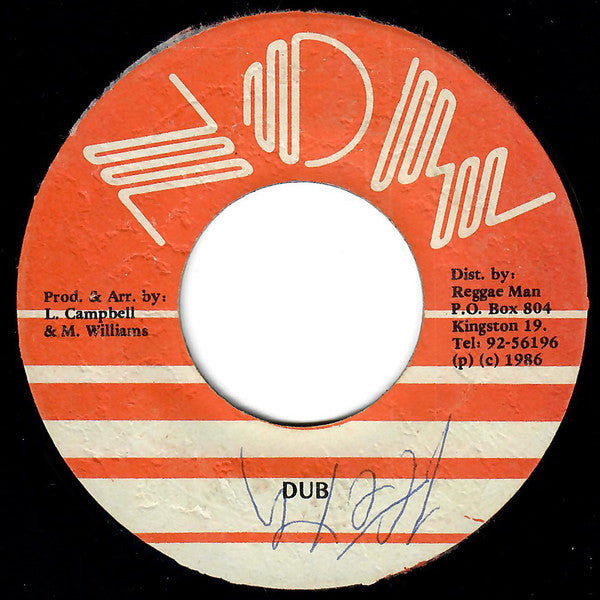 Mallory Williams : She Boom (7", Single, Ora)