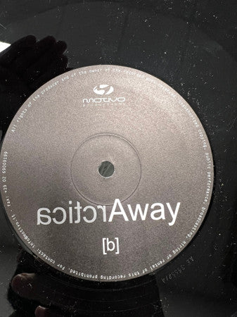Arctica : Away (12", Bla)