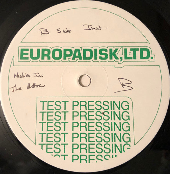 Misfits In The Attic : Kick It Anyway / I Ain't Cha Hoe (12", TP)