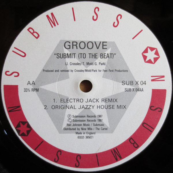 Groove : Dancing And Music / Submit (To The Beat) (12", Single)