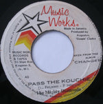 The Mighty Diamonds : Pass The Kouchie (7")