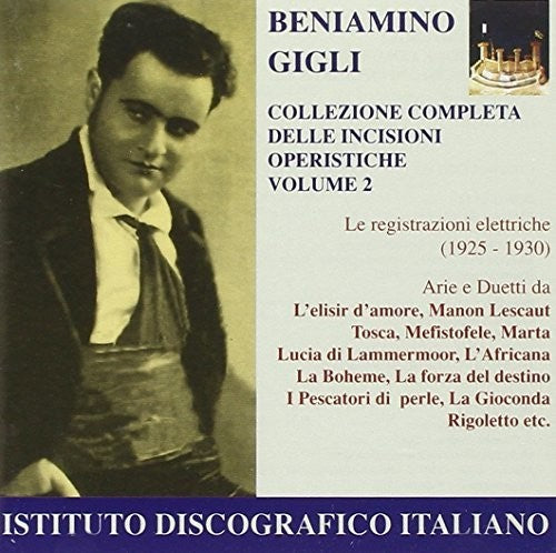 the album cover for Beniamino Gigli - Opera Arias