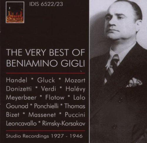 the album cover for Beniamino Gigli - Opera Arias