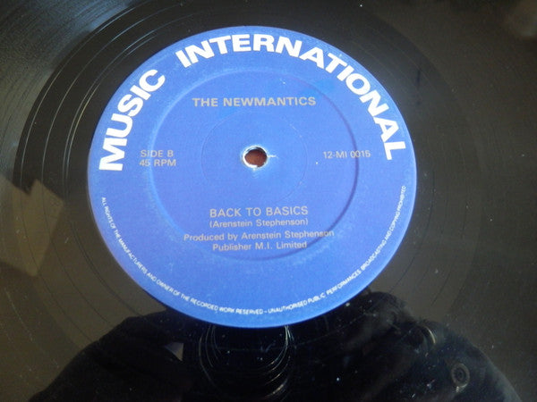 The Newmantics : Tears Of A Clown (12")