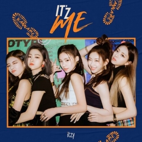 Itzy - It'z Me (Portada aleatoria) (Incluye álbum de fotos de 80 páginas, funda con marco, postal de portada y 2 tarjetas fotográficas) (CD)