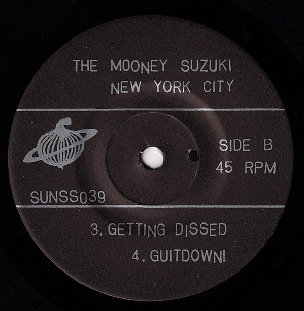 The Mooney Suzuki : Love Is Everywhere (7")