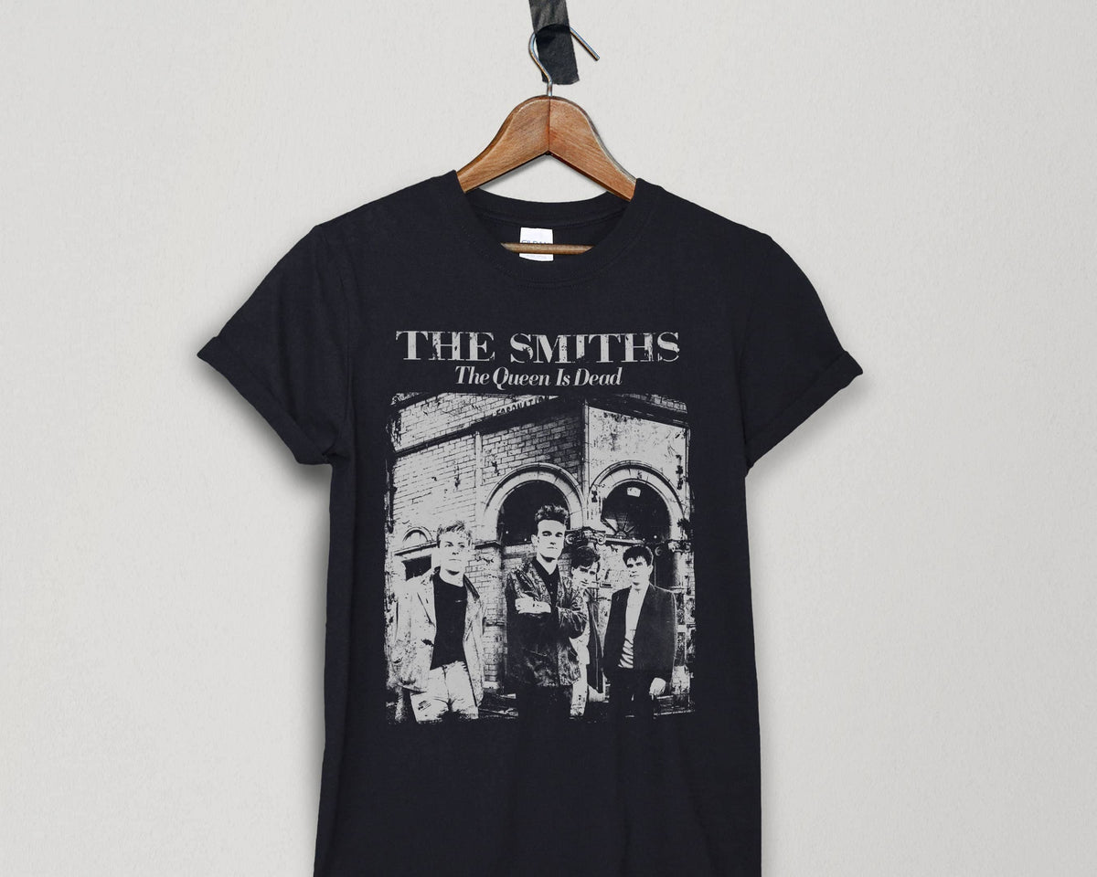 Smiths The Queen is Dead Vintage Morrissey Unisex T-Shirt