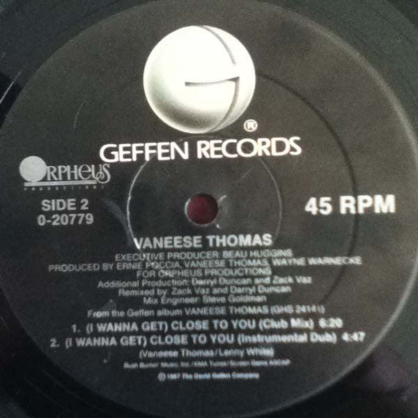 Vaneese Thomas : (I Wanna Get) Close To You (12", Maxi)