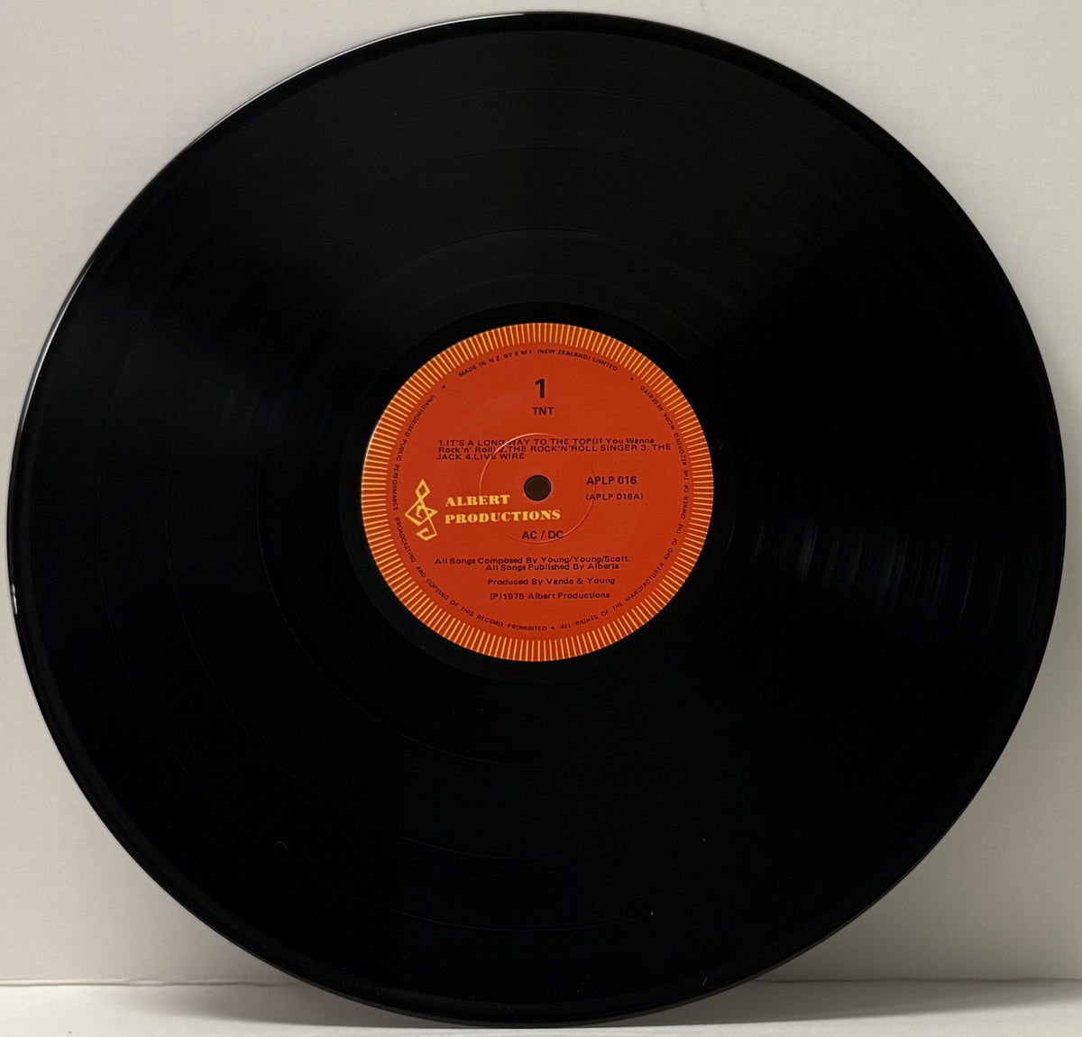 AC/DC - T.N.T. (Pre-Owned Vinyl)