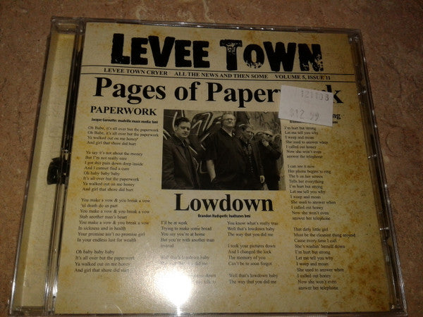 (中古品) レビー・タウン - Pages Of Paperwork