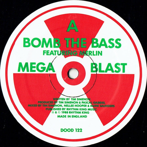 Bomb The Bass : Megablast (Hip Hop On Precinct 13) / Don't Make Me Wait (12", Red)