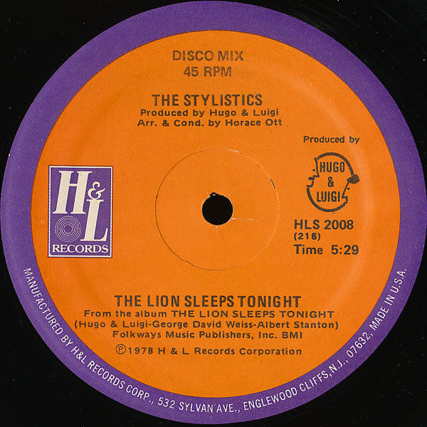 The Stylistics : The Lion Sleeps Tonight / Fly! (12")