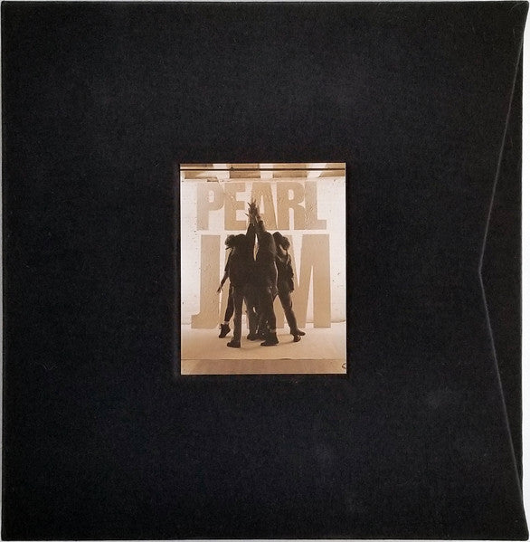 Pearl Jam : Ten (CD, Album, RE, RM + CD, Album, RM + DVD-V + LP, Al)