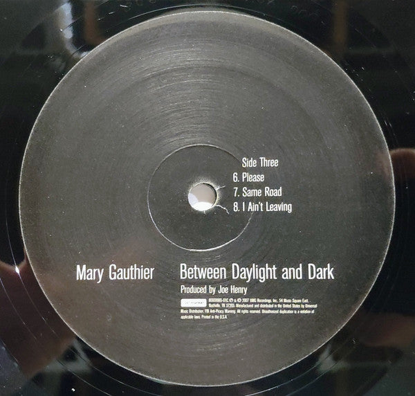 Mary Gauthier : Between Daylight And Dark (2xLP, Album)