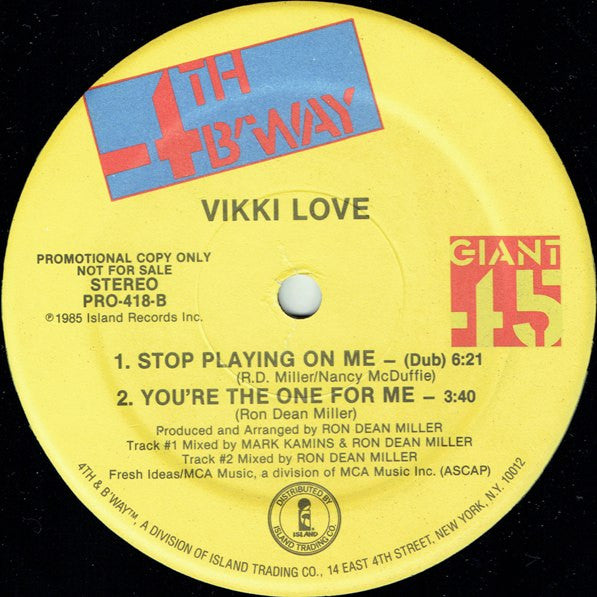 Vikki Love : Stop Playing On Me (12", Promo)