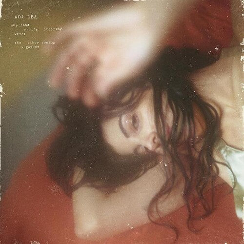 Ada Lea - Una mano en el volante, la otra cosiendo un jardín (Vinilo)