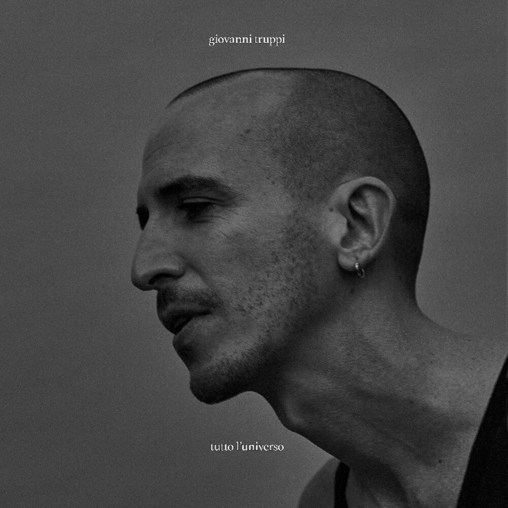 the album cover for Truppi, Giovanni - Tutto L'Universo