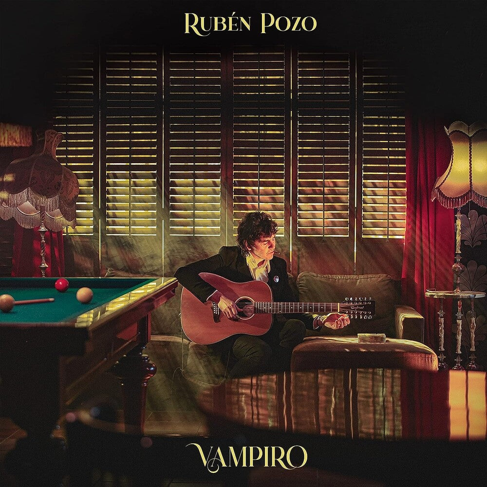 the album cover for RubÃ©n Pozo - Vampiro