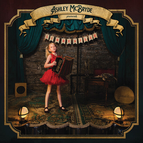 Ashley McBryde - Ashley Mcbryde presenta: Lindeville (CD)