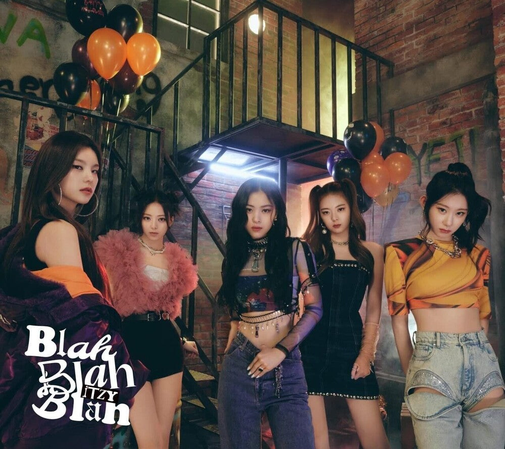 the album cover for ITZY - Blah Blah Blah - Version B - incl. DVD