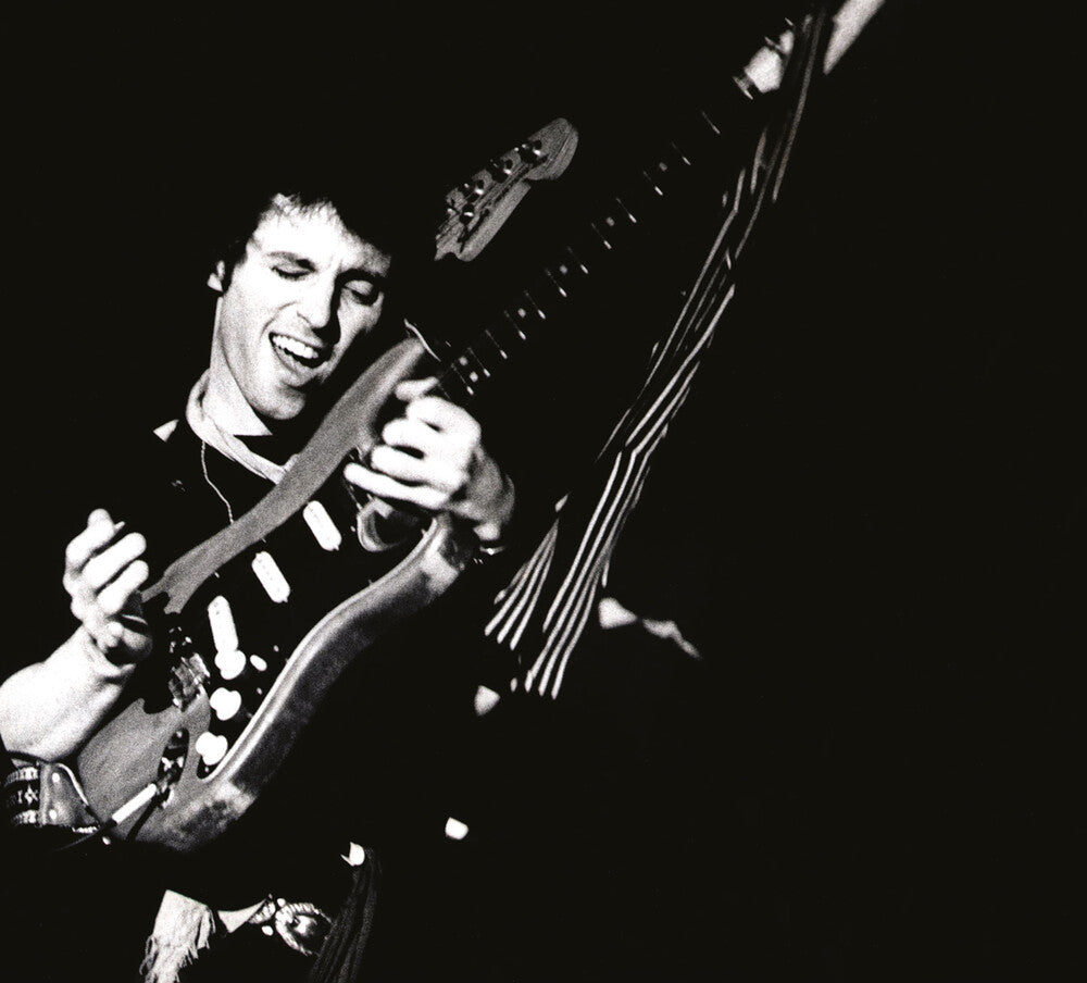 the album cover for Nils Lofgren - Back It Up: Live An Authorized Bootleg (Hol)