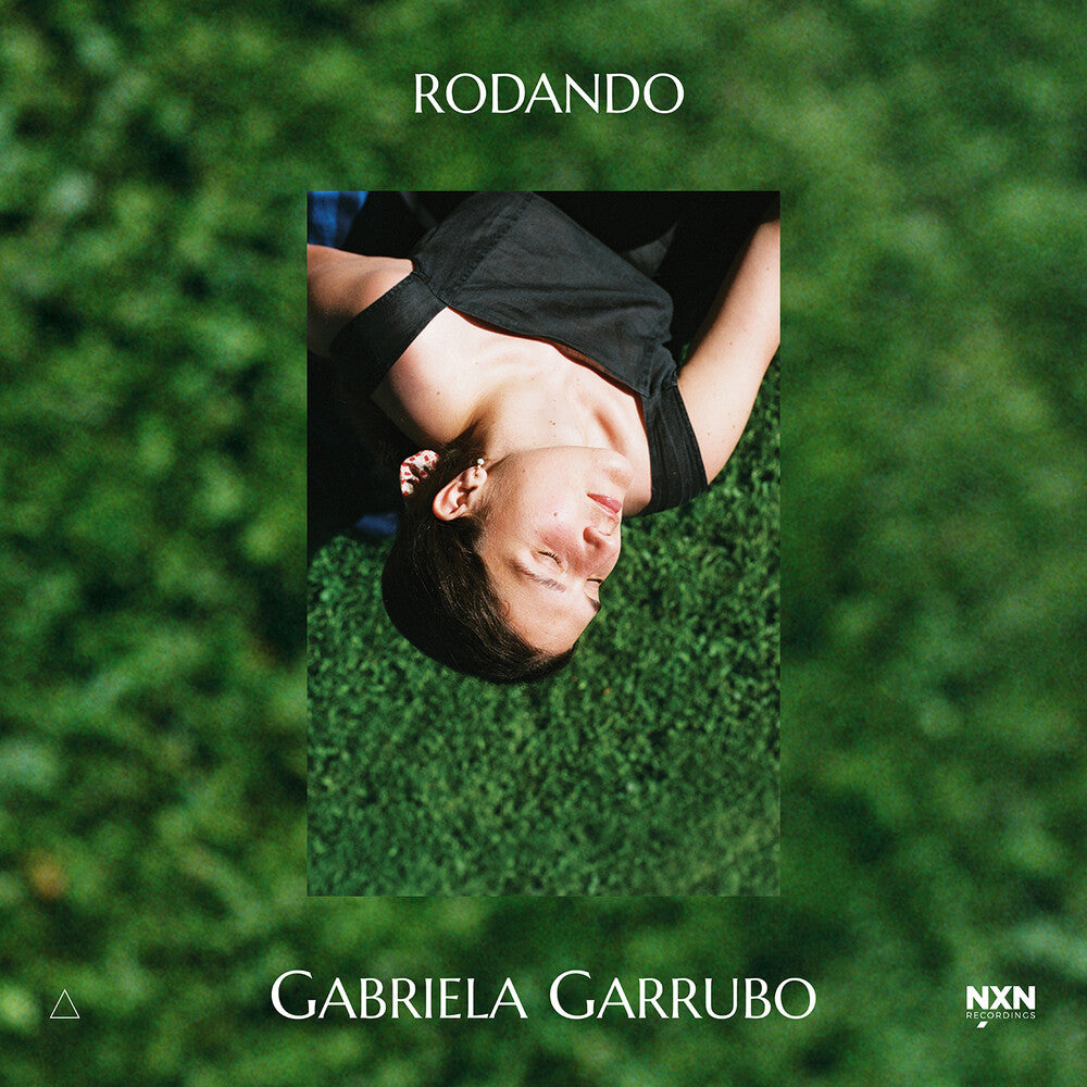 the album cover for Gabriela Garrubo - Rodando