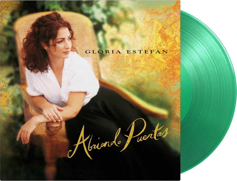 the album cover for Gloria Estefan - Abriendo Puertas [Colored Vinyl] (Grn) [Limited Edition] [180 Gram] (Hol)