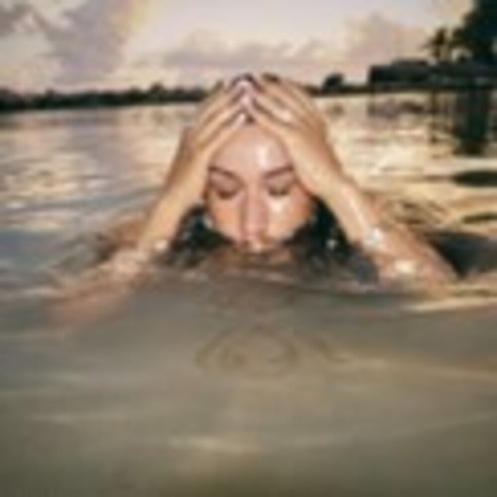 the album cover for Cleo Sol - Gold [Limited Edition] (Uk)