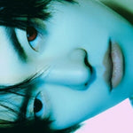 LEO - Come Closer - incl. 24pg Photobook, Photocard + Sticker (CD)