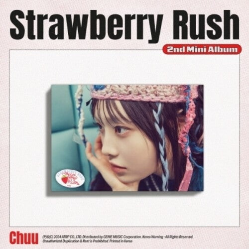 Chuu - Strawberry Rush - Álbum de tarjetas QR Stayg - Incluye 5 tarjetas fotográficas conceptuales, una tarjeta fotográfica Polaroid, una tarjeta fotográfica AR y una tarjeta fotográfica selfie (CD)