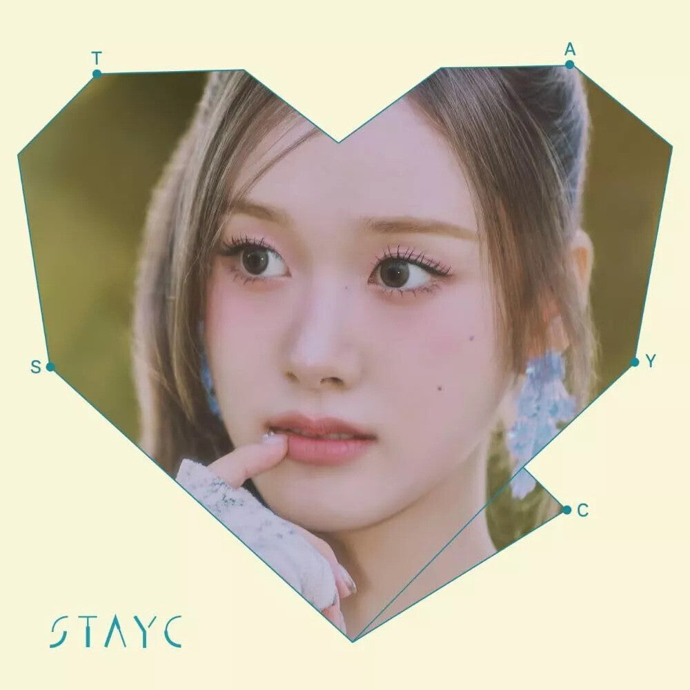 the album cover for Stayc - Gpt / Tell Me Now - J Edition (Jpn)