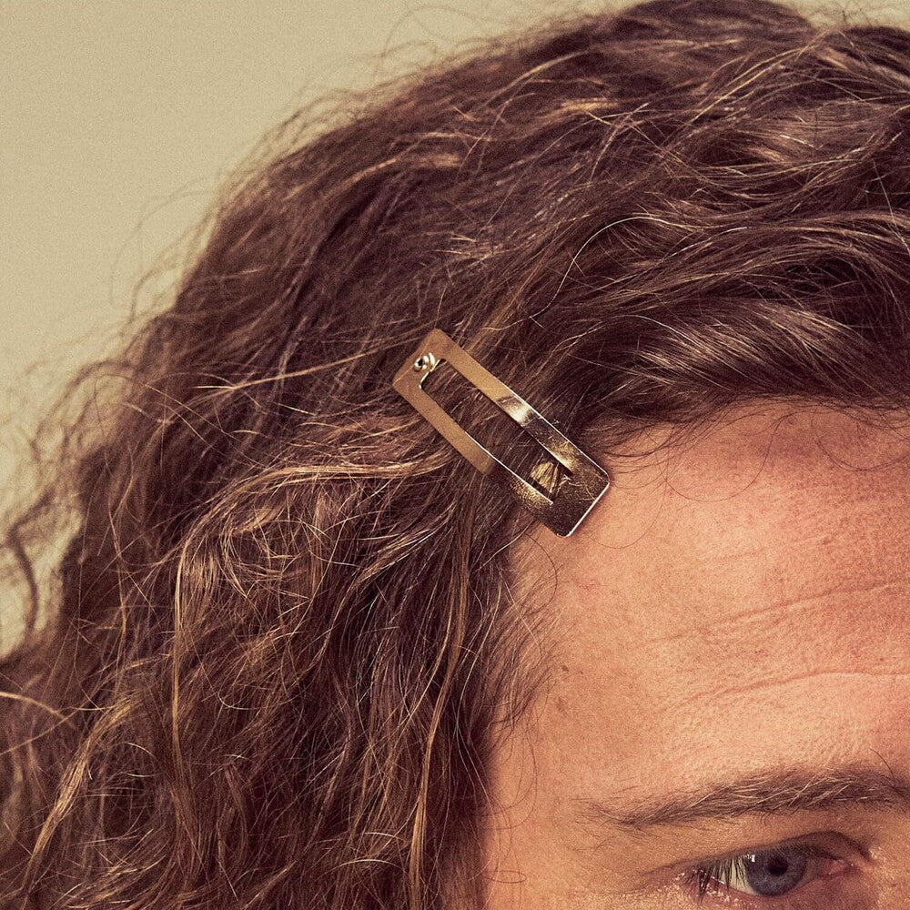 the album cover for Julien Doré - Pourvu Qu'elles Soient Douces (Ger)