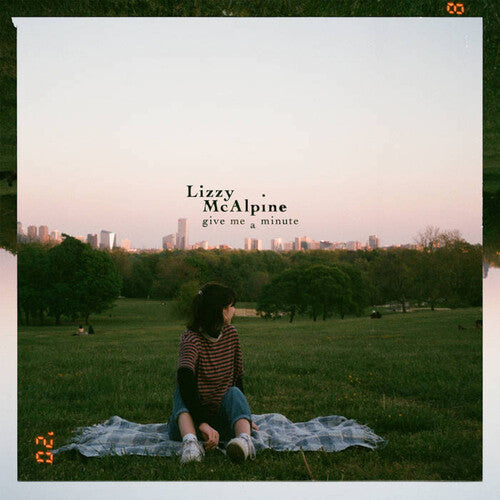 [PRE-ORDER] Lizzy McAlpine - Give Me a Minute - Pink (Vinyl)