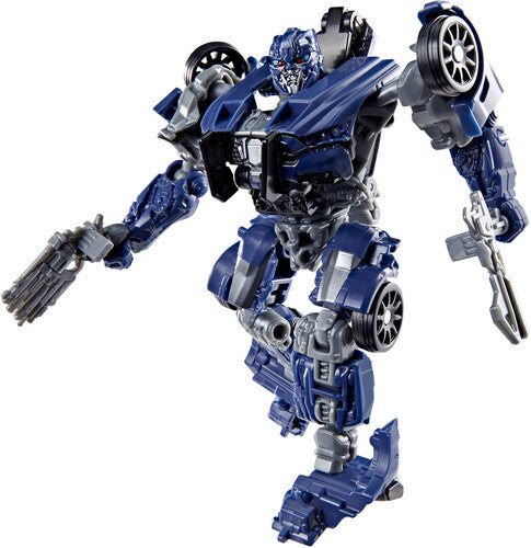 Transformers: The Last Knight - Studio Series - Deluxe Class Barricade Action Figure