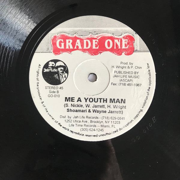 Michael Prophet / Shoamari & Wayne Jarrett : Gun Man / Me A Youth Man (12")