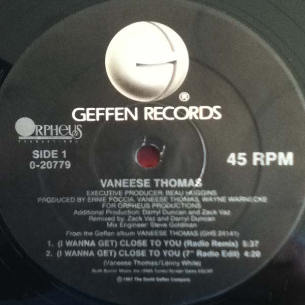 Vaneese Thomas : (I Wanna Get) Close To You (12", Maxi)