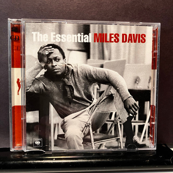 Miles Davis - The Essential Miles Davis [Pre-Owned CD]