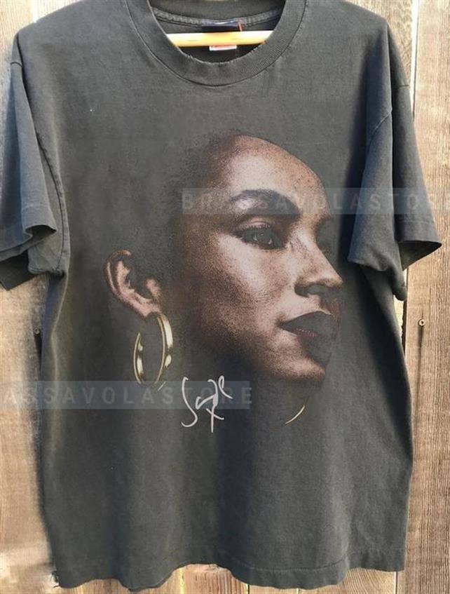 Vintage Sade 90S Music Shirt Funny Sade T-Shirt